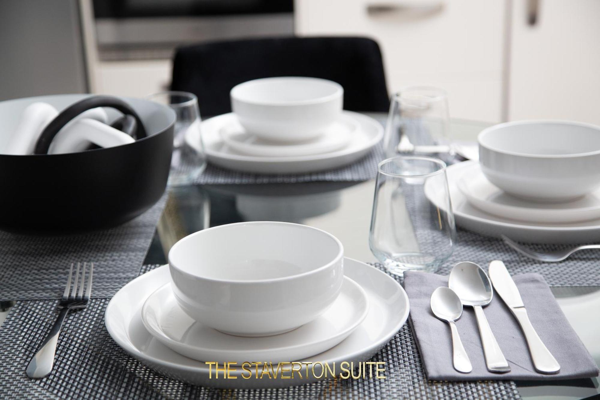 The Staverton Suite, Апартаменты